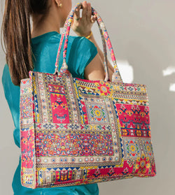 🌸 Floral Canvas Tote Bag – Stylish & Everyday Essential